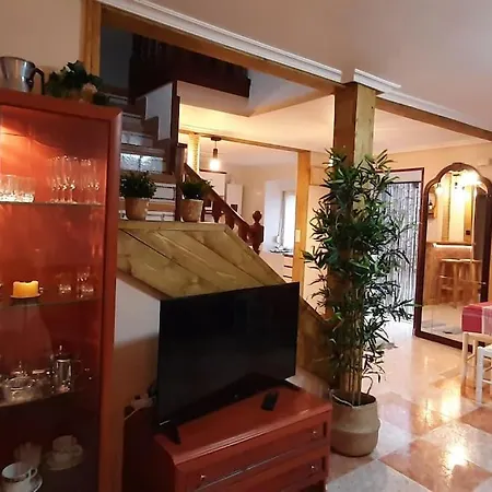 La Casa Del Rio. *