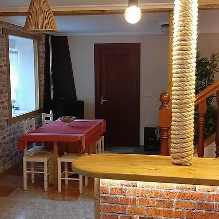 La Casa Del Rio. 別荘 La Serna