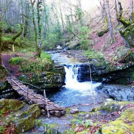 La Casa Del Rio. * La Serna (Cantabria)