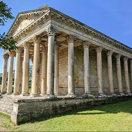 別荘 La Casa Del Rio.