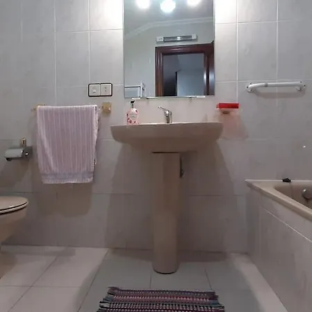 La Casa Del Rio. * La Serna (Cantabria)