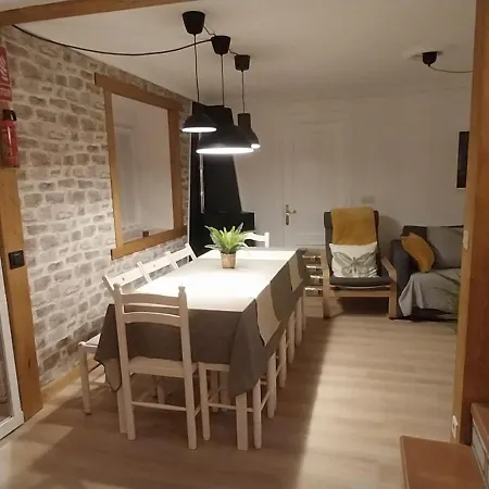 La Casa Del Rio. *