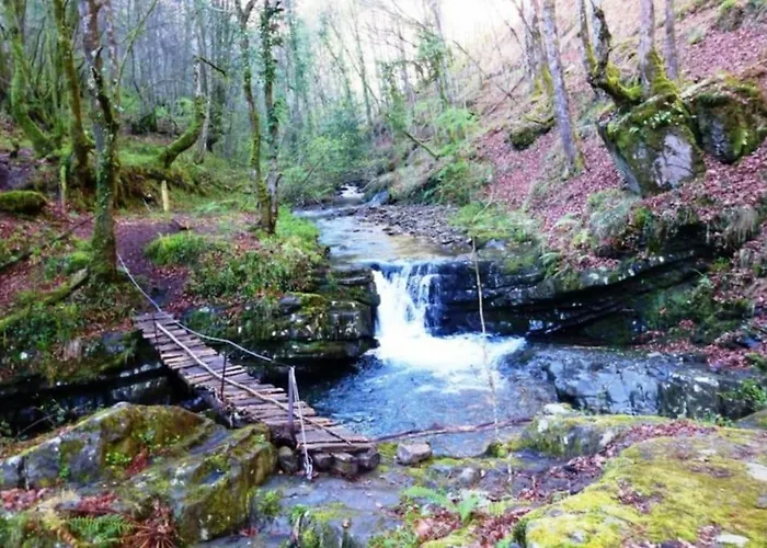 La Casa Del Rio. * La Serna (Cantabria)